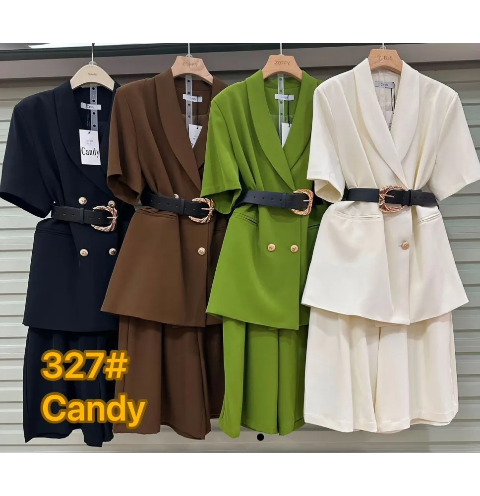 Ensemble Tailleur 2 Pièces "Candy" – Veste Croisée & Short FluideEnsembles