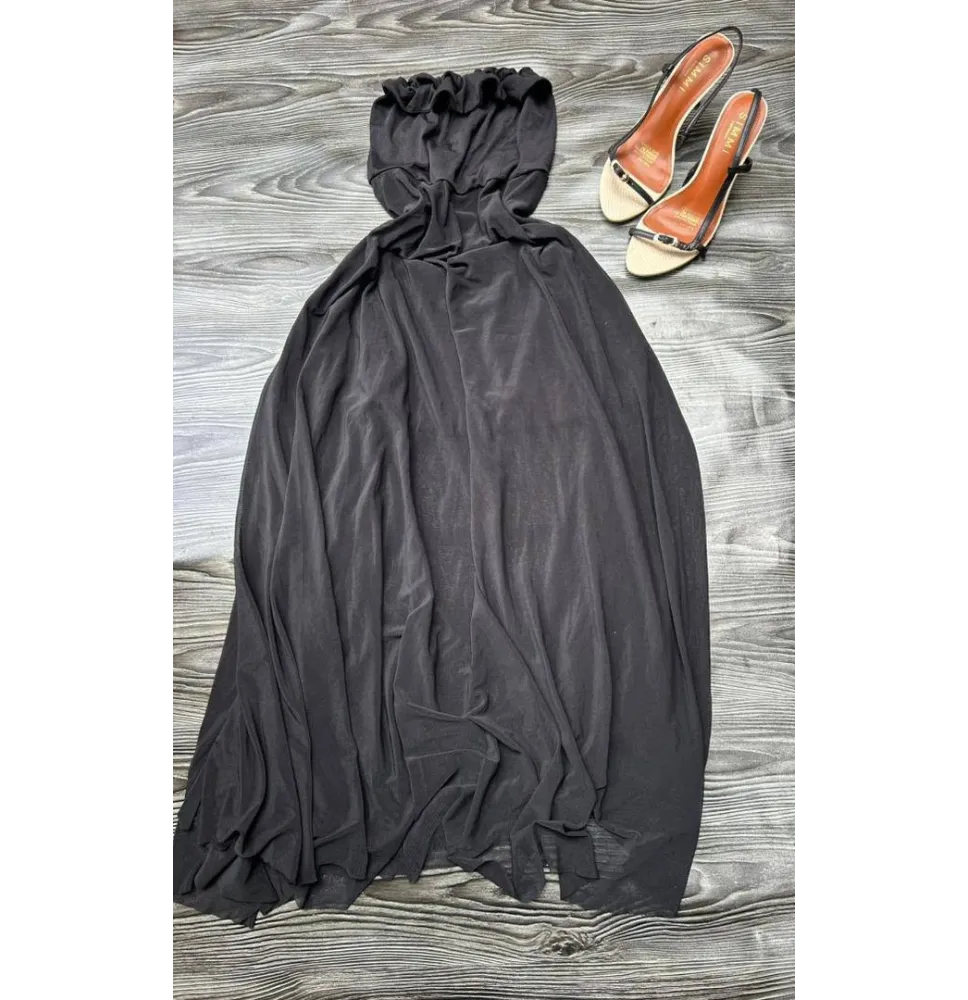 Robe Longue Bustier Noire Fluide - Encolure Volantée Froncéemode