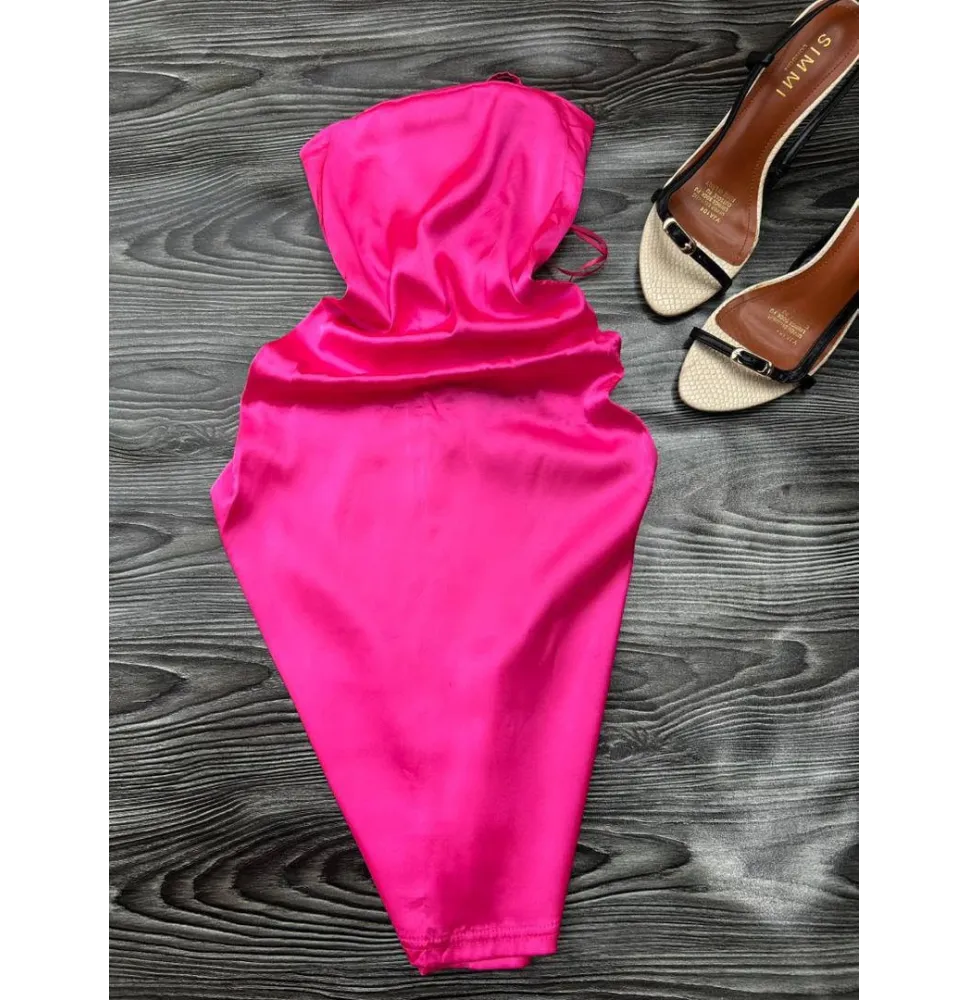 Robe Courte Bustier Rose Fuchsia en Satin - Effet Drapé GlamourTenue de soirée