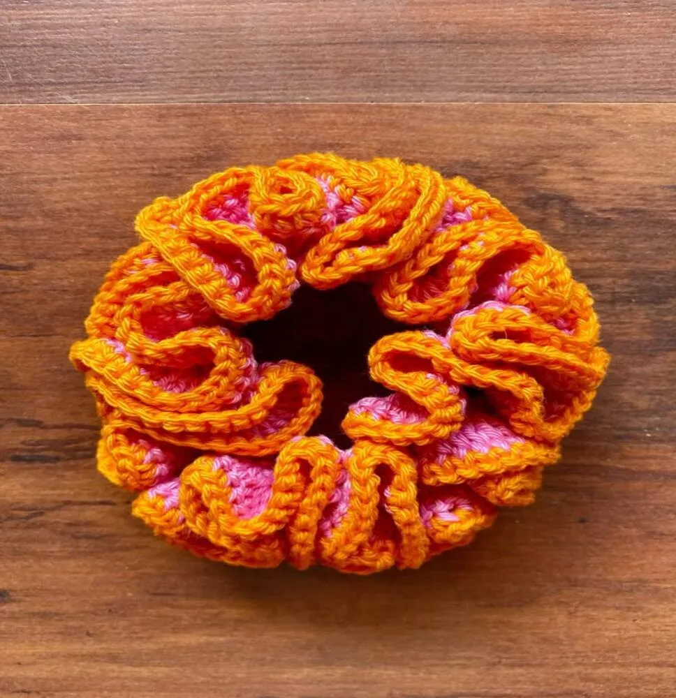 Chouchou en Crochet Artisanal – Accessoire Cheveux Bohème et DouxAccesoires